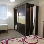 Kutlesa Apartment *