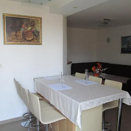 Appartamento Kutlesa *
